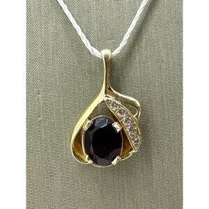14K Yellow Gold Red Oval Stone & Diamond Pendant (19294)